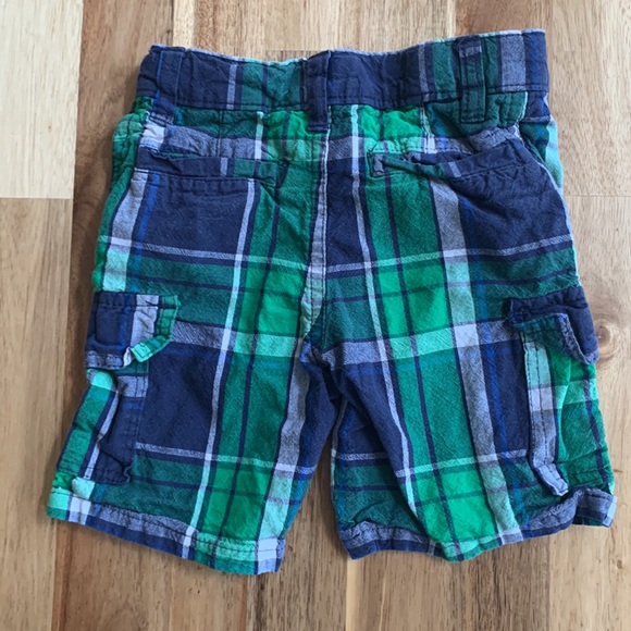 2T Preppy Bundle! Tommy Hilfiger knit vest pullover + US POLO ASSN shorts - Picture 8 of 11